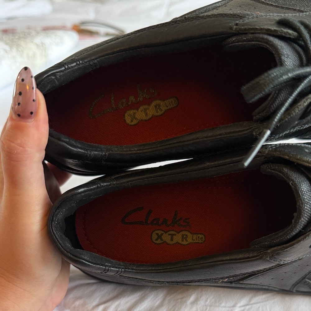 CLARKS MENS XTR LITE BLACK OTHER LEATHER LACE UP SHOES NEVER WORN SIZE 9 - Picture 4 of 4